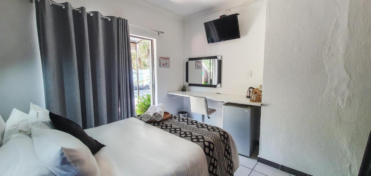 Mbs Guest House Lephalale Экстерьер фото